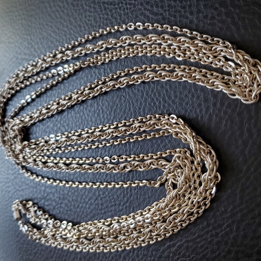 Vtg Necklace